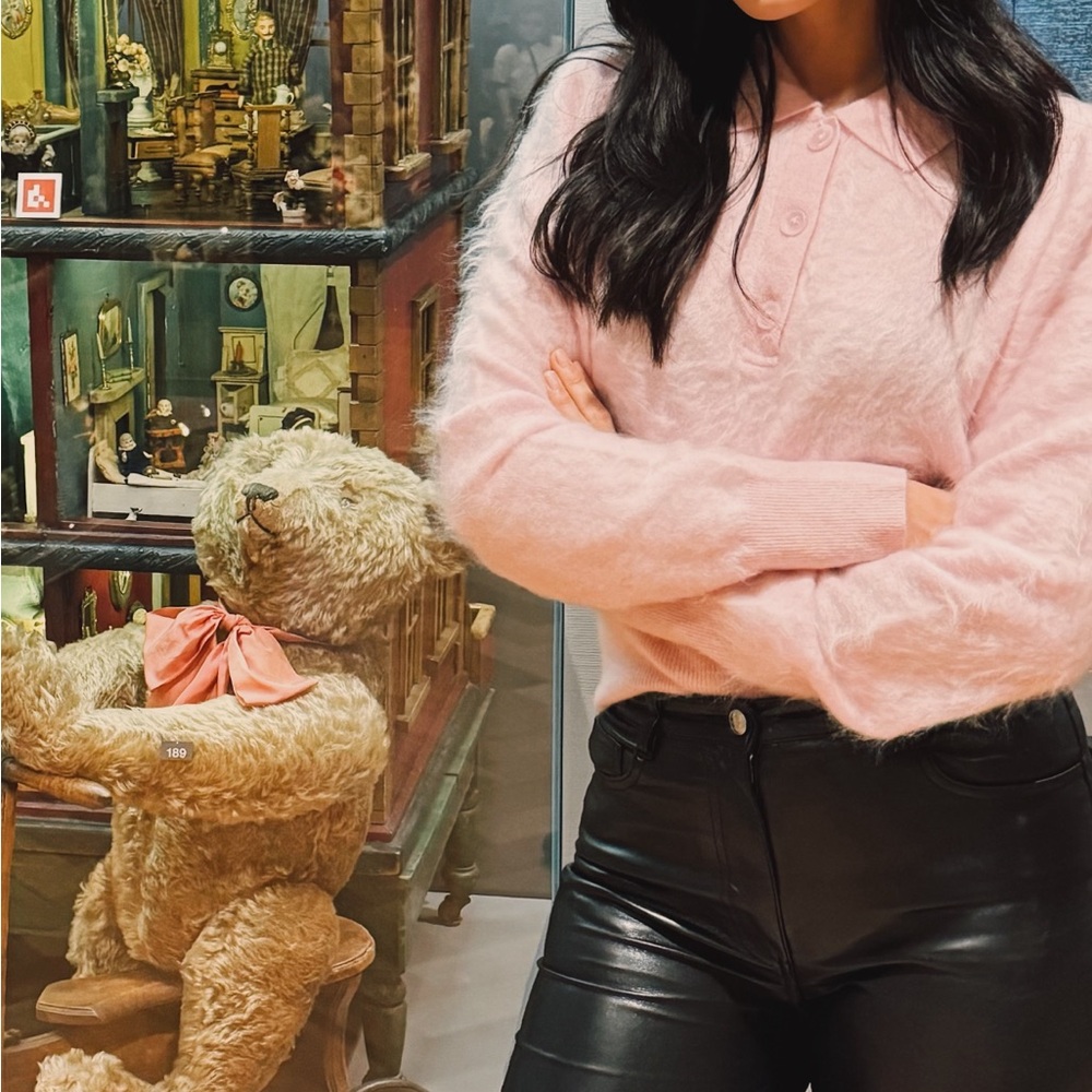 J. CREW Pink Cashmere sweater